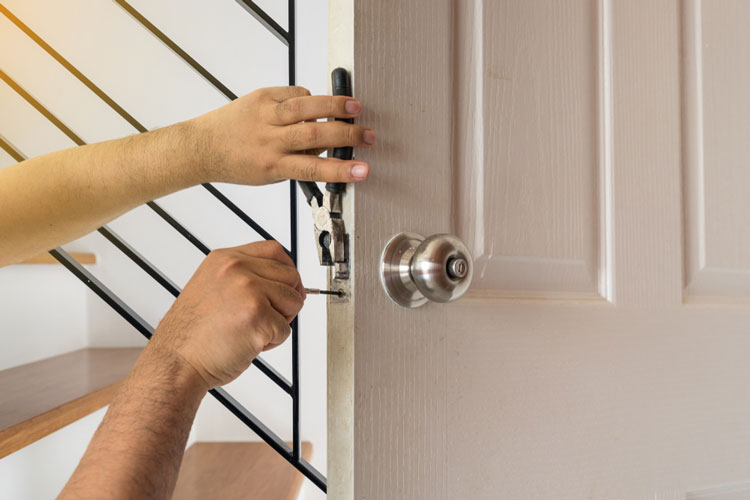 Protecting Your Home with Residential Locksmith Services